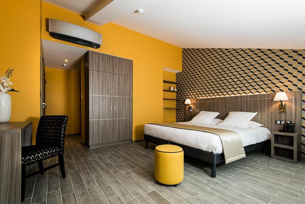 Hotel Unique Et Résidence Saint-Raphaël